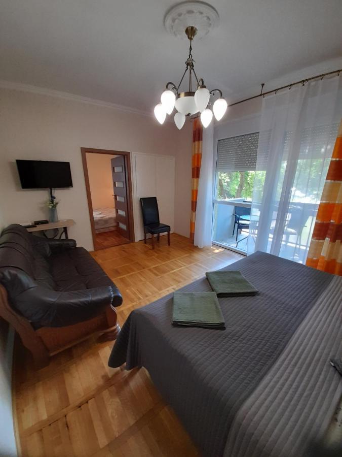 Zoeld Sziget Apartmanlakas Eger Ngoại thất bức ảnh