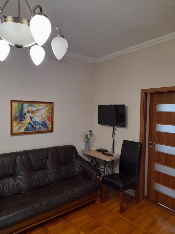Zoeld Sziget Apartmanlakas Eger Ngoại thất bức ảnh