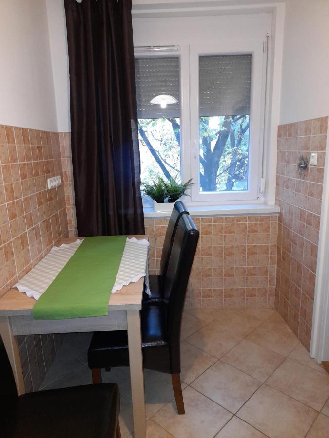 Zoeld Sziget Apartmanlakas Eger Ngoại thất bức ảnh