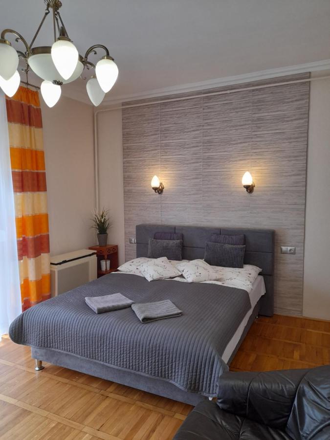 Zoeld Sziget Apartmanlakas Eger Ngoại thất bức ảnh