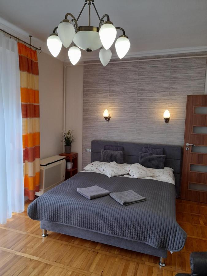 Zoeld Sziget Apartmanlakas Eger Ngoại thất bức ảnh
